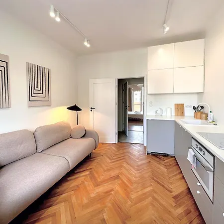 Concierge Wiatraczna * ワルシャワ