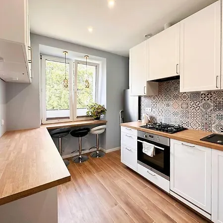 Concierge Wiatraczna Apartamento *